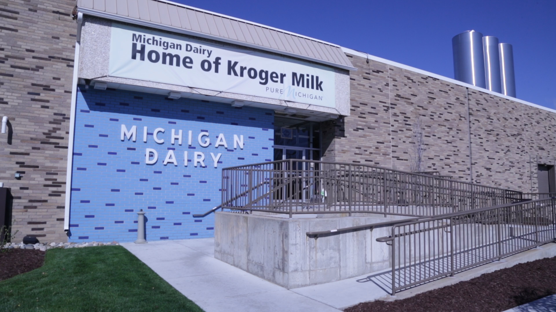 Kroger_Michigan_Dairy.jpg