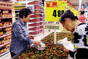 Tesco operates 124 hypermarkets along China’s Eastern Seaboard.