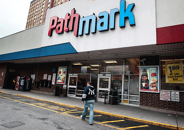 Food Bazaar and Federal Realty have each bid on Pathmark stores. (Getty Images)