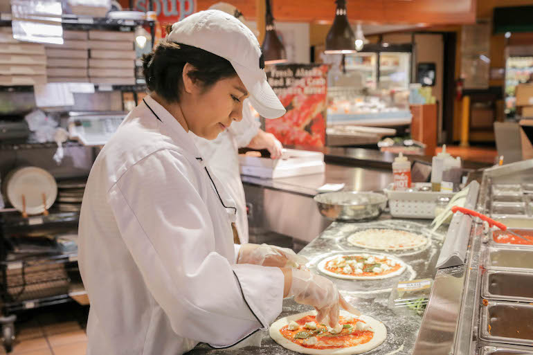 Dorothy Lane Market_Pizza_Making.jpg