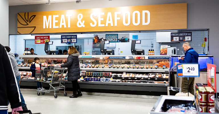 Giant_Food-Landover-seafood_meat_counter.png
