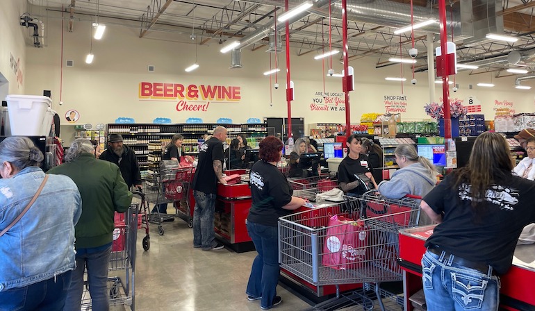 Grocery Outlet-checkout lanes.jpg