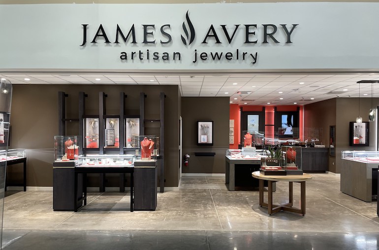 James_Avery_Jewelry_shop-League_City_TX.jpg