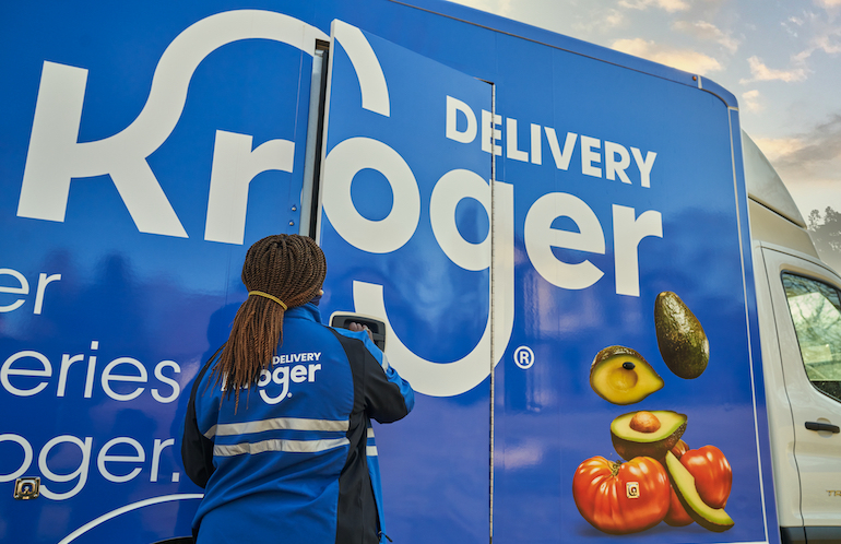 Kroger_Delivery_Service_associate-Ocado_CFC.jpg