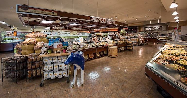 Lunds_&_Byerlys-cheese_shop.jpg