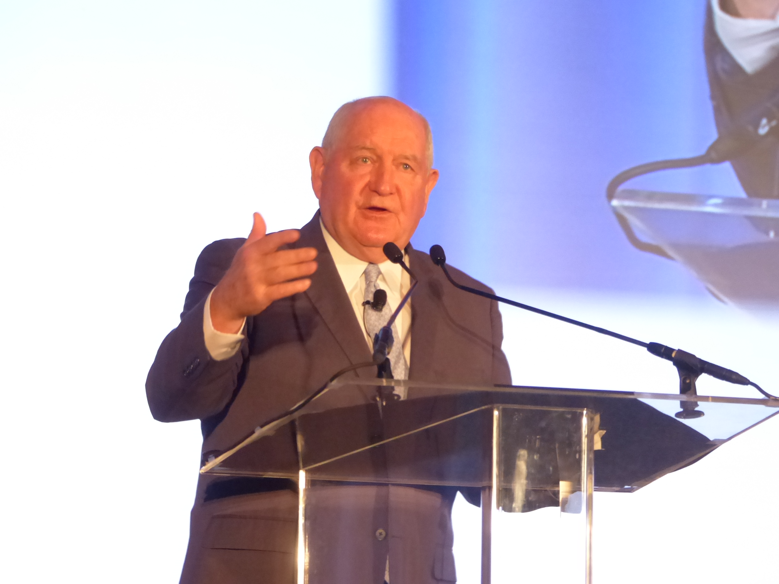 Sonny_Perdue_USDA_UnitedFresh_2018.jpg