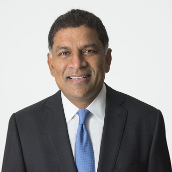 Vivek Sankaran-Albertsons CEO-headshot.jpg