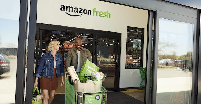 Amazon Fresh shoppers-entrance-Naperville IL.jpg