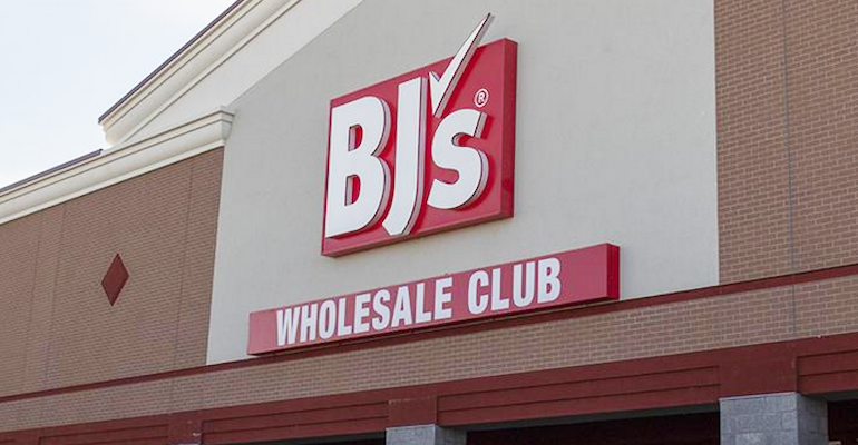 BJs_Wholesale_Club_store_banner-closeup.png