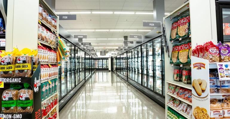 Frozen_food_aisle_Giant_Landover_store.jpg