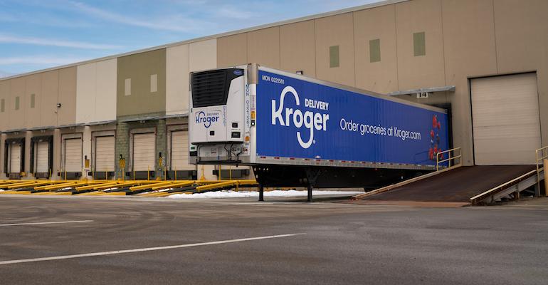 Kroger Ocado spoke facility-truck trailer bay-Indianapolis.jpg