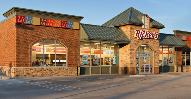 Rickers_convenience_store_exterior.png