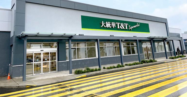 T&T Supermarkets-Langley BC store-Willowbrook Shopping Centre.jpg