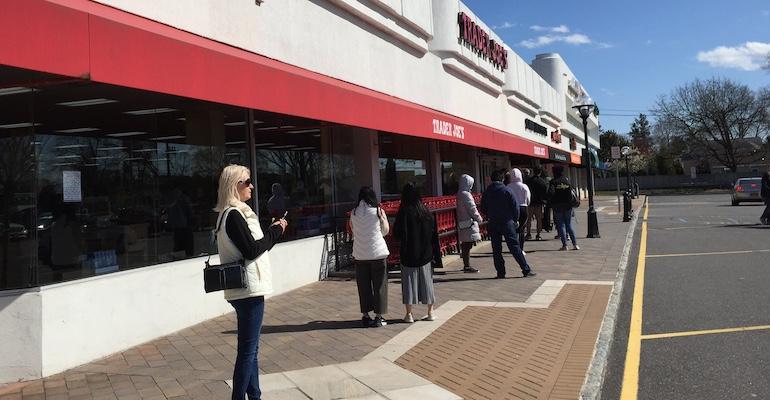 Trader_Joes_store-COVID_waiting_line-Plainview_NY.jpg