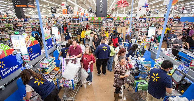 Walmart holiday sales-checkout.jpg