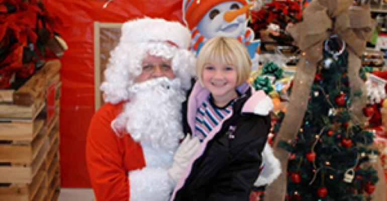 Santa Visits Food City, Promotes Healthy Eating