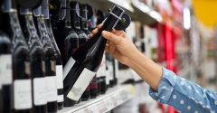 Connecticut grocery retailers push to sell wine, citing research.png