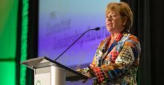 Leslie Sarasin-FMI Midwinter Conference 2022-awards.jpg