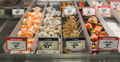 grocery-store-seafood.gif